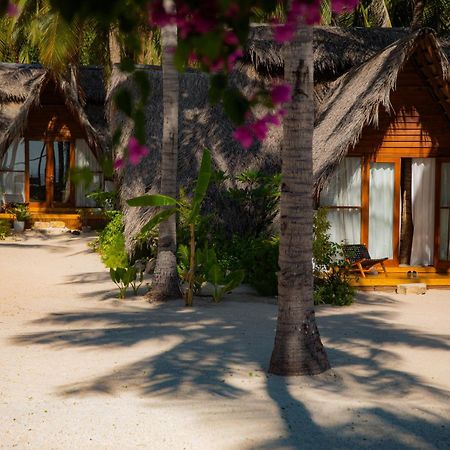 81 Palms Resort Nembrala Eksteriør bilde