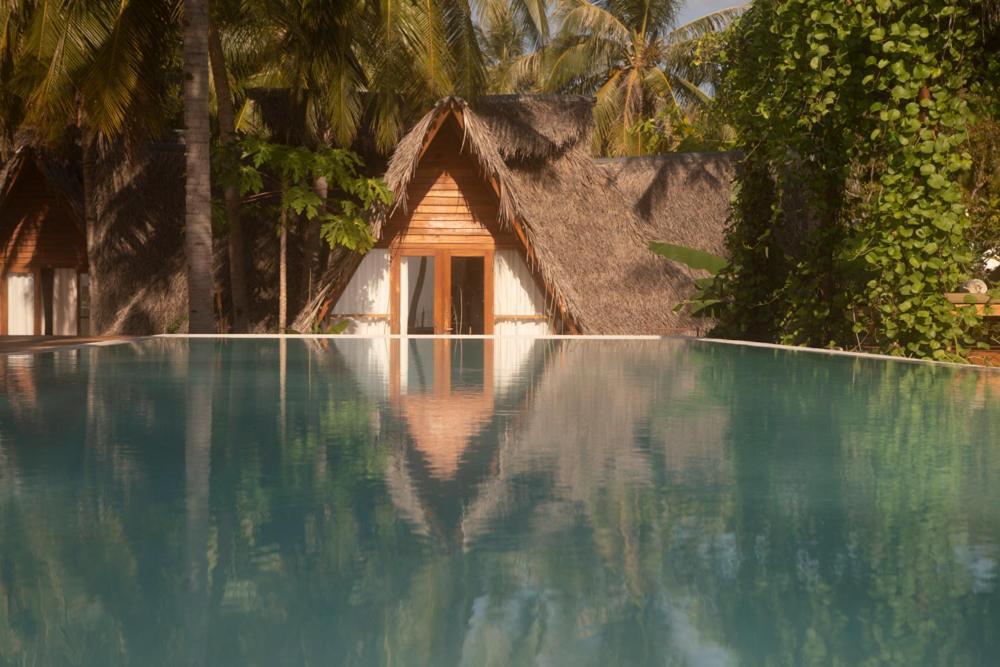 81 Palms Resort Nembrala Rom bilde