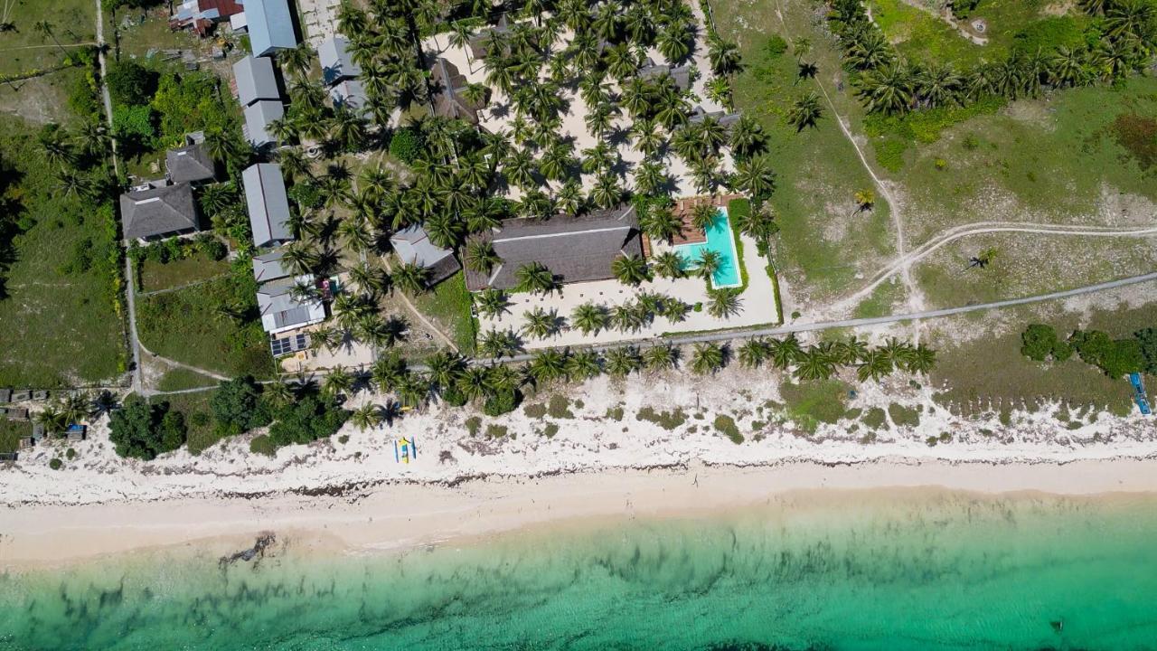 81 Palms Resort Nembrala Eksteriør bilde