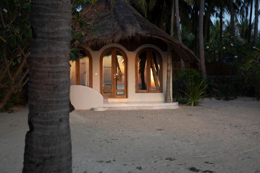 81 Palms Resort Nembrala Rom bilde