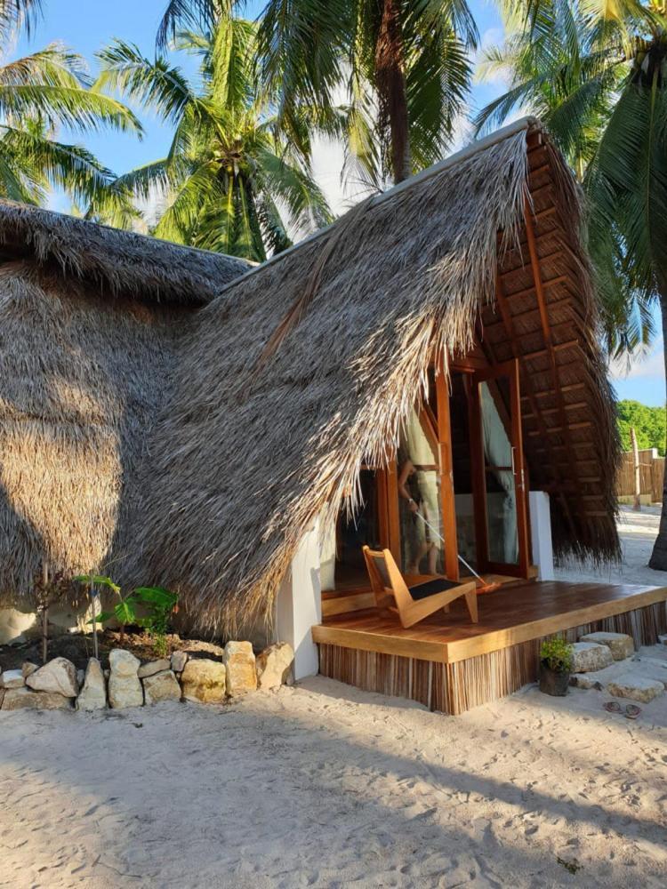 81 Palms Resort Nembrala Rom bilde
