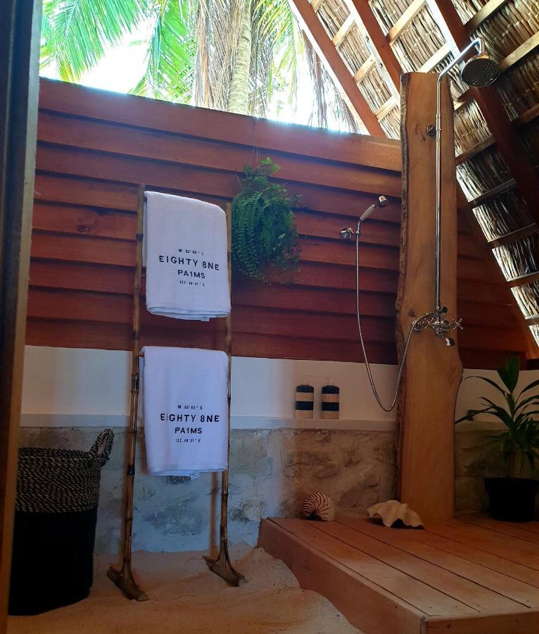81 Palms Resort Nembrala Eksteriør bilde